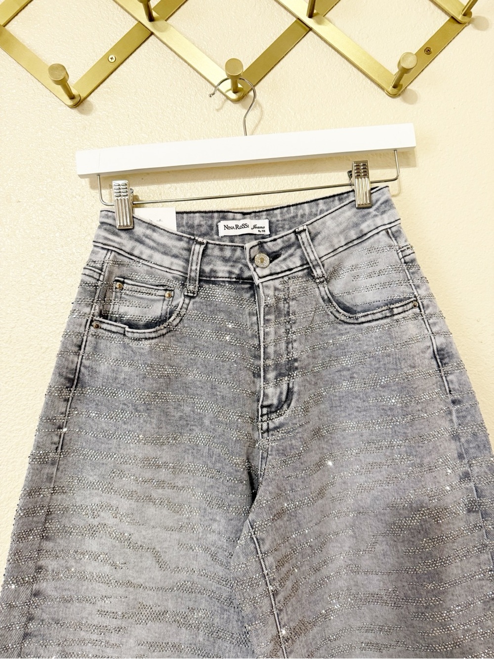 Nina Rossi Wavy Zebra Tiger Stripe Crystal Jeans in Light Grey Wash size medium - Picture 3 of 9